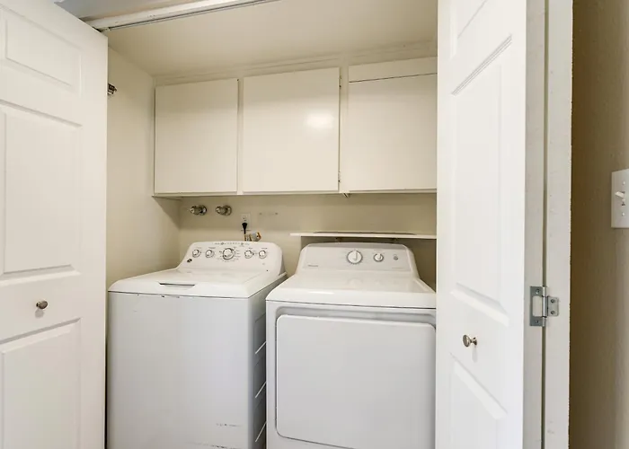 1.5 Mi To Old Town Scottsdale: Unit W/ Fenced Yard *